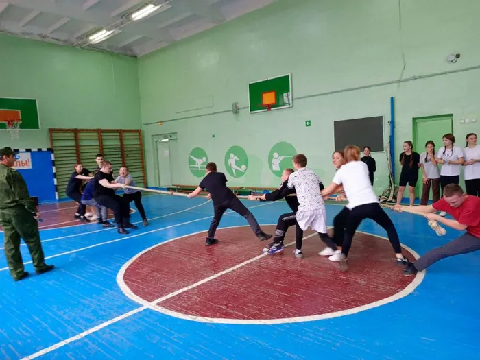 photo_5375382898338813232_y