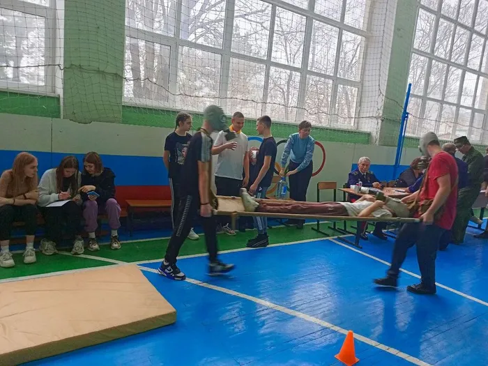 photo_5375382898338813238_y