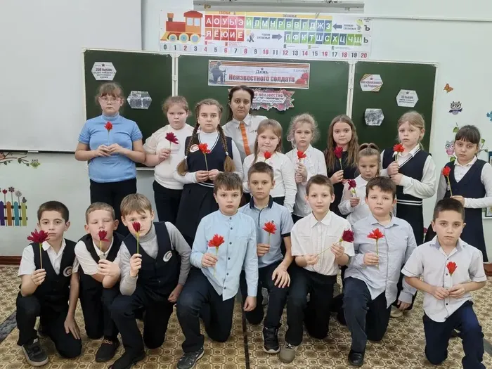 e00d760b-4940-4e65-9c14-0ac78d12b6a8