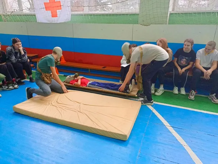 photo_5375382898338813236_y