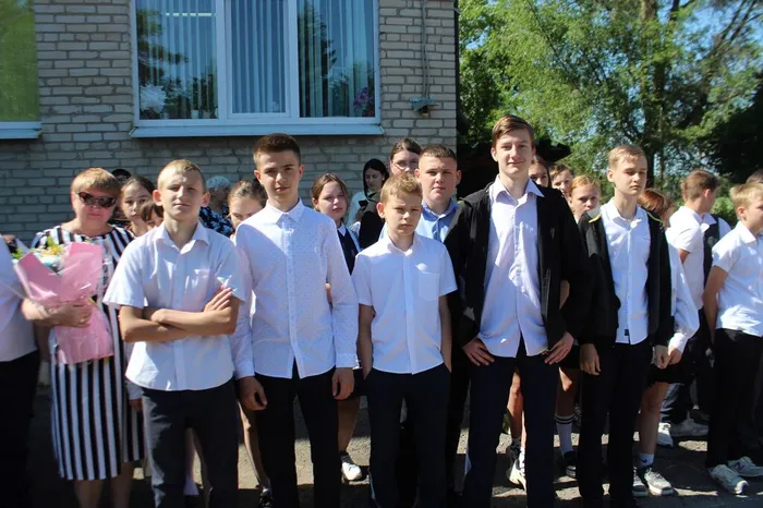 photo_5368811735814889015_w