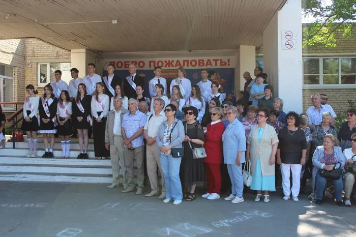 photo_5368811735814889047_w