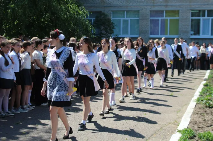 photo_5368811735814889075_w