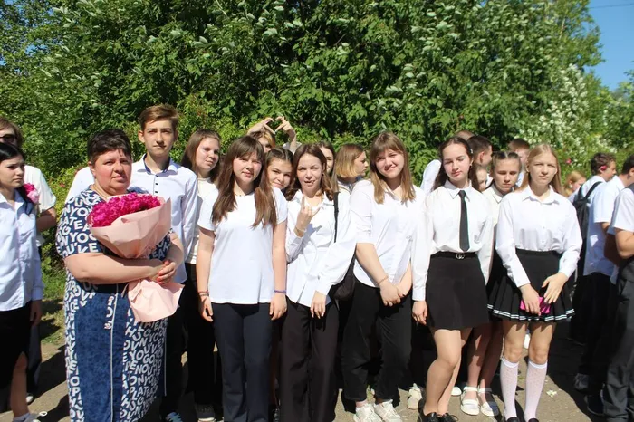 photo_5368811735814889016_w