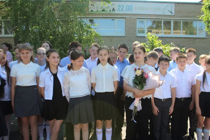 photo_5368811735814889009_w