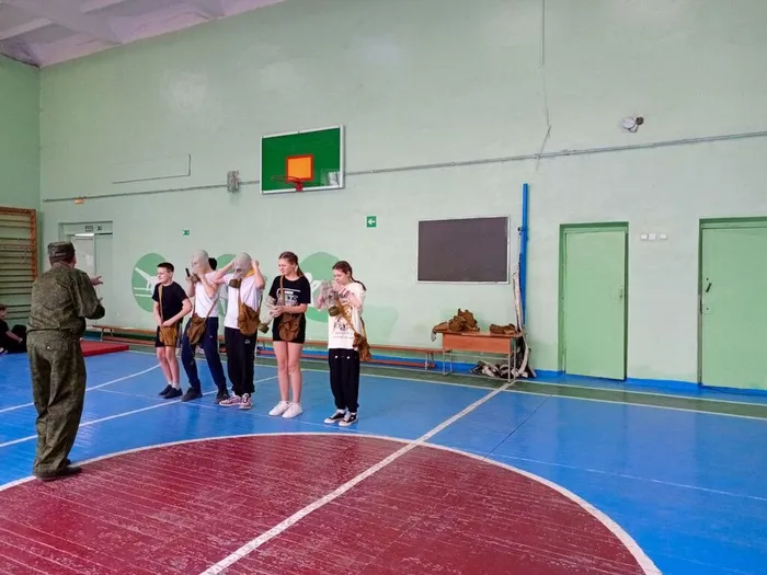 photo_5375382898338813257_y