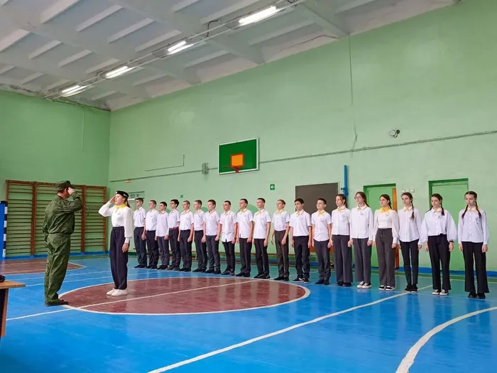 photo_5375382898338813264_y