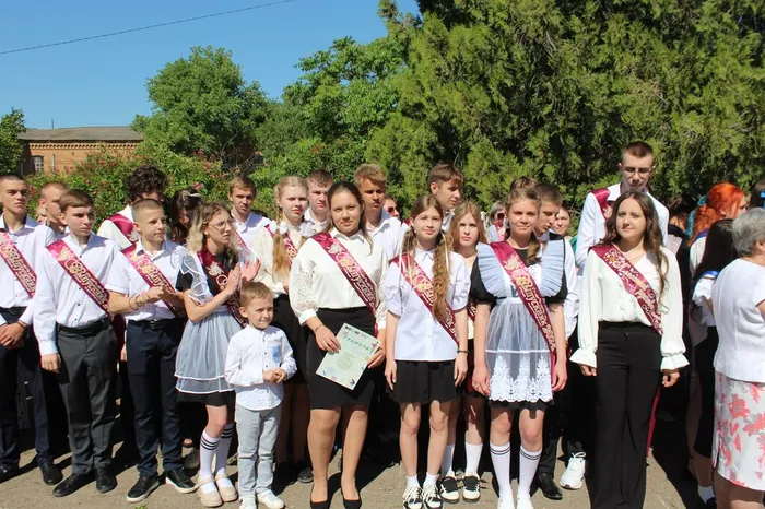 photo_5368811735814889023_w