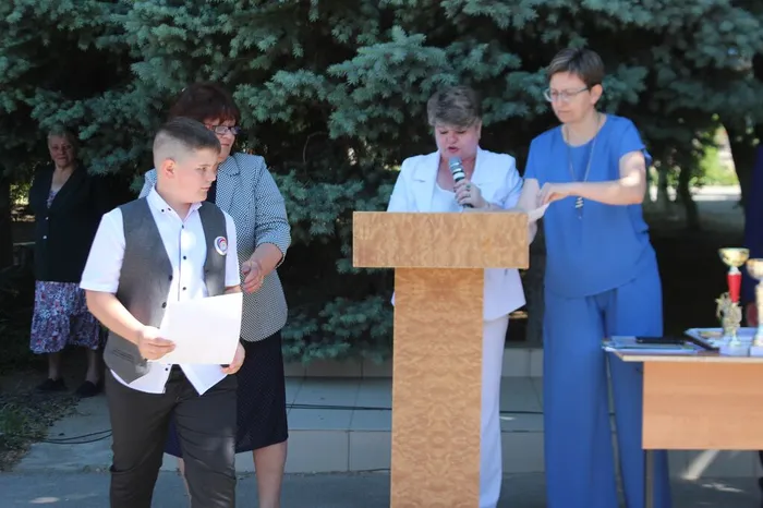 photo_5368811735814889032_w