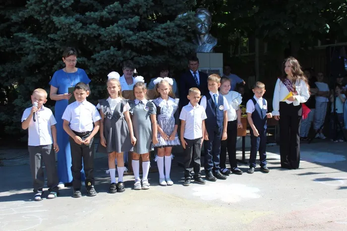 photo_5368811735814889044_w