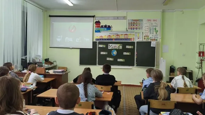 6b54828a-2fc3-4e51-922d-5bd46865bf8e