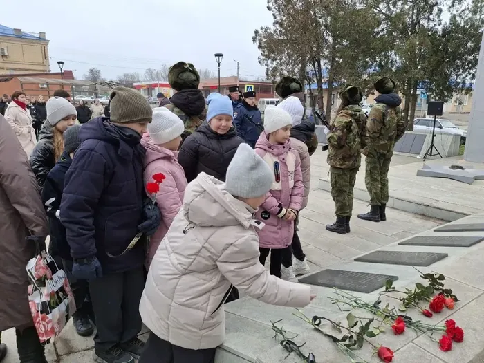 c7eef259-ed3c-4512-80c2-64e12609c143