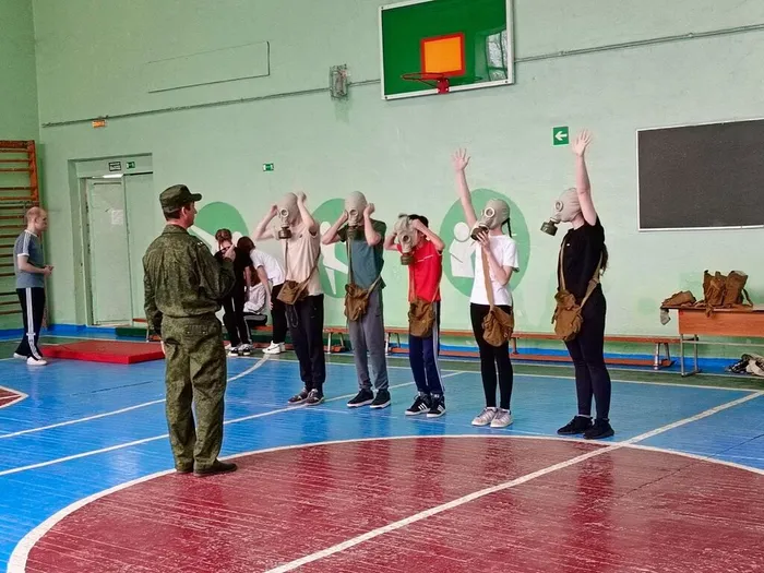 photo_5375382898338813259_y