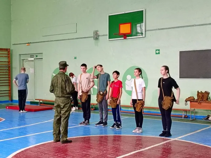 photo_5375382898338813276_y