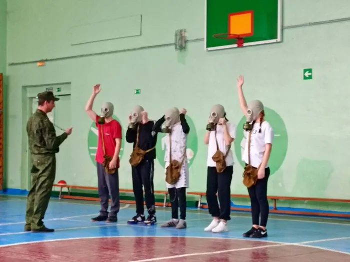 photo_5375382898338813260_y