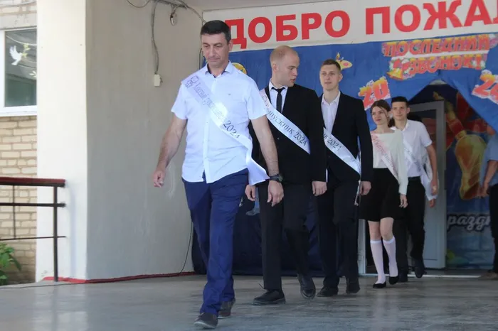 photo_5368811735814888980_w