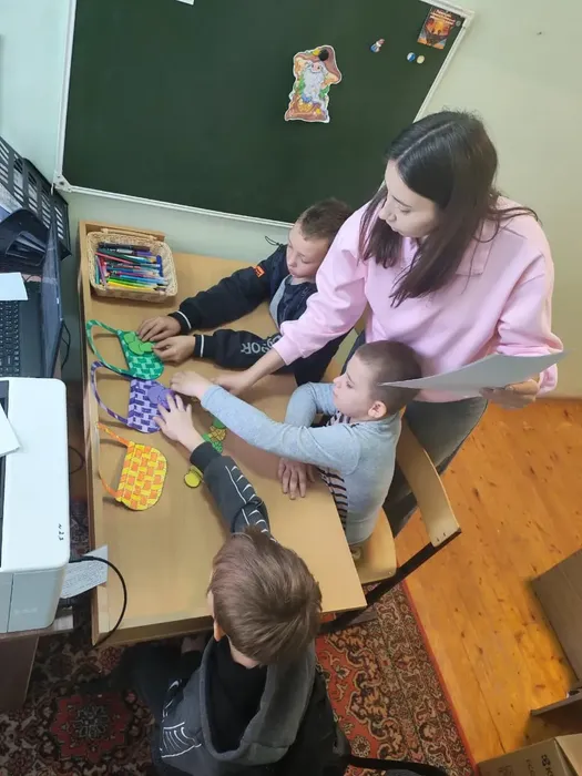 ba6c1032-5e5a-494e-a034-dc96dcd59512