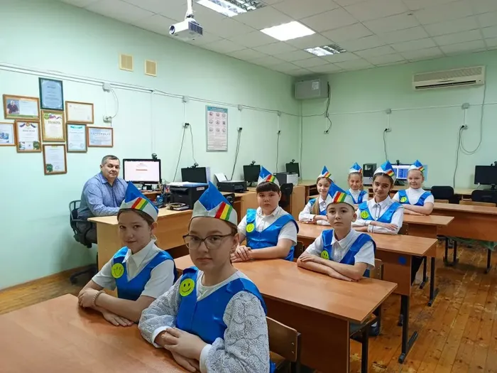 9af38d2c-9db6-4c7a-ac16-3576e0172404