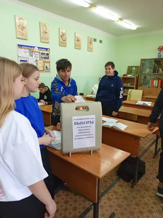 eb9e976a-f626-40de-a5da-3a04d62fdf53