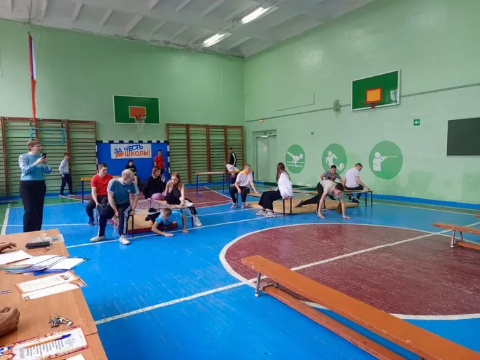 photo_5375382898338813229_y