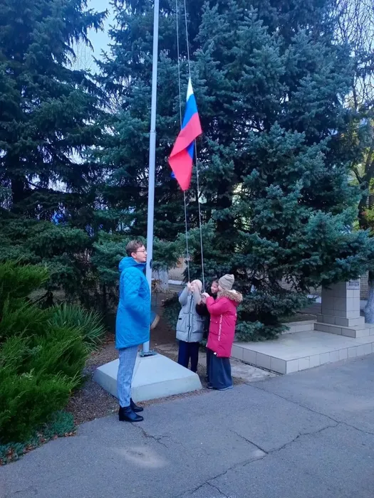 dc0b2a4a-1f41-4c4d-8dce-fb9426a19000