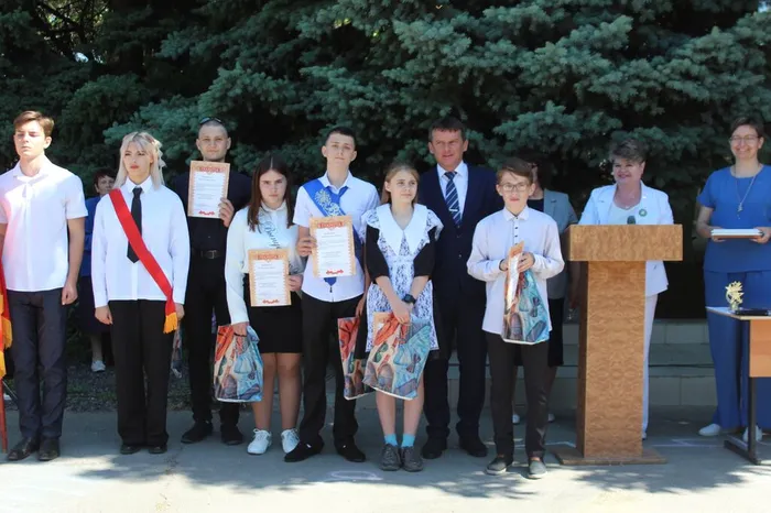 photo_5368811735814889040_w